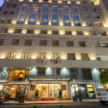 Paris Hotel Yerevan-3